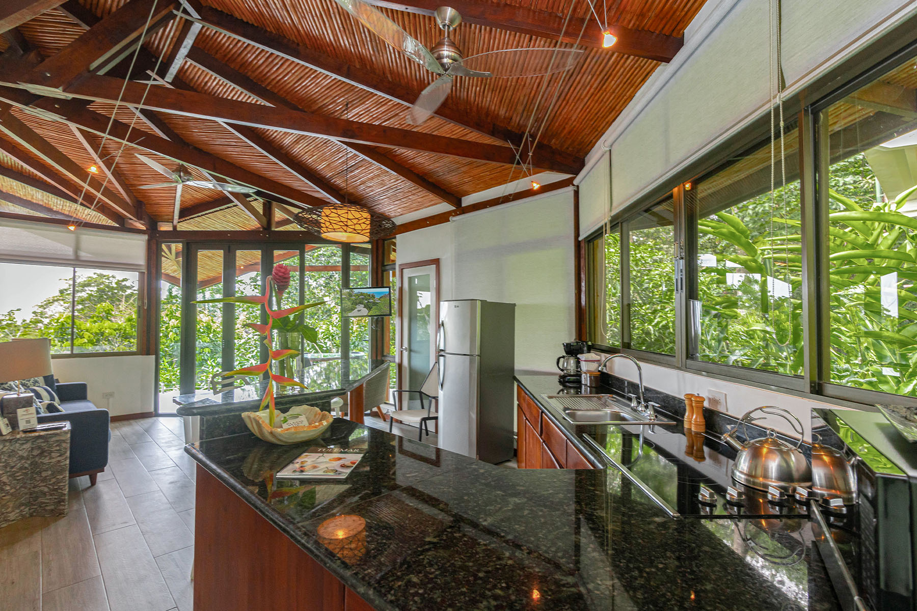 Unit 309 – 09 – Living Area