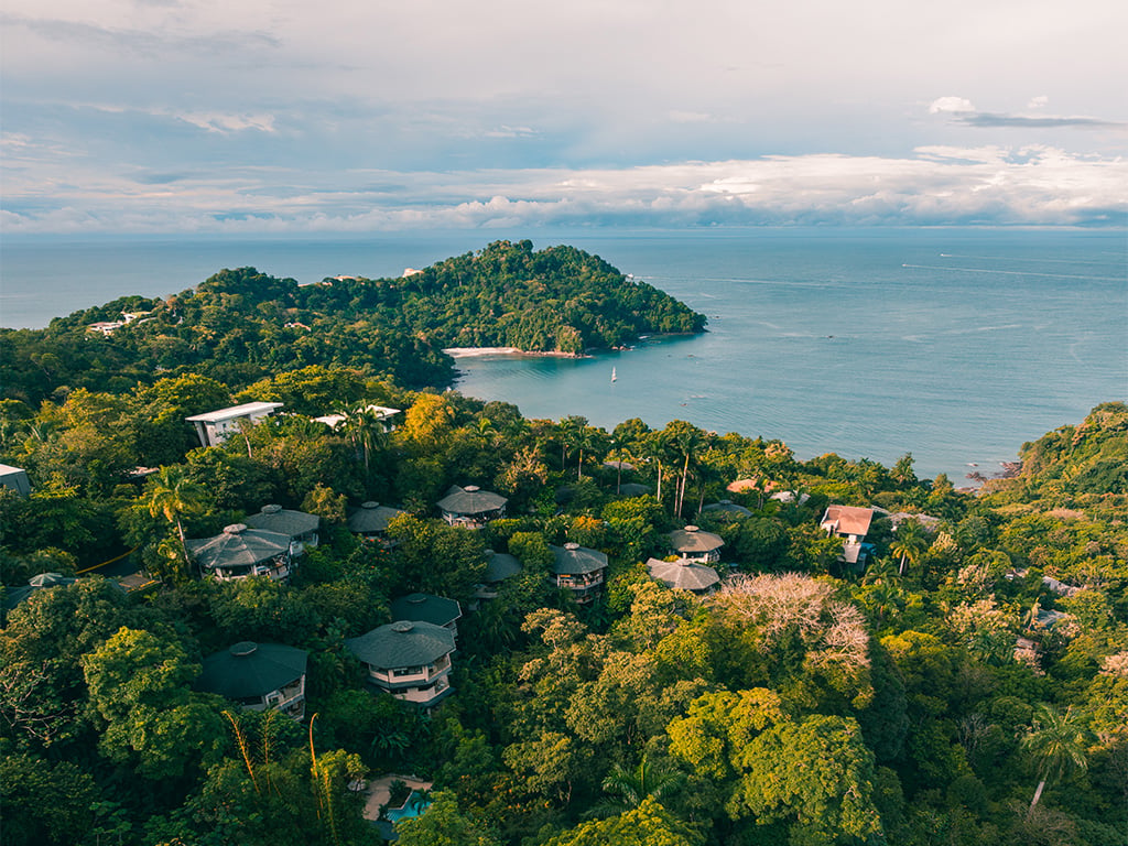 Tulemar Resort